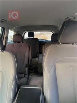 Jeep Grand Cherokee L